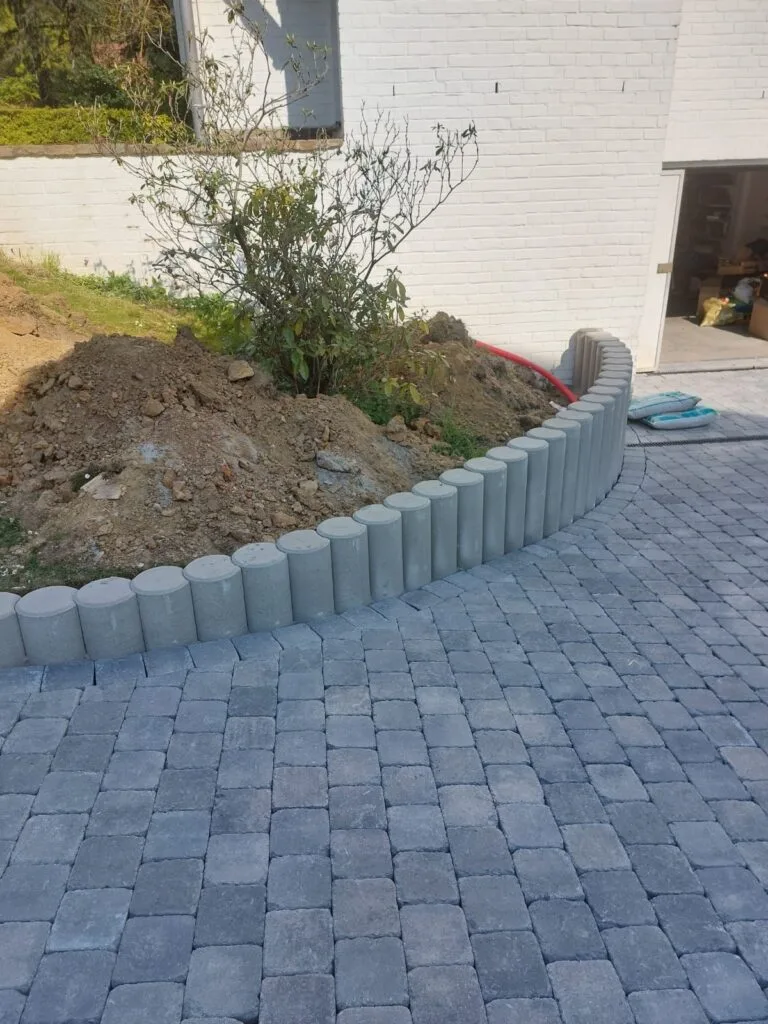 Betonklinkers en pallisades